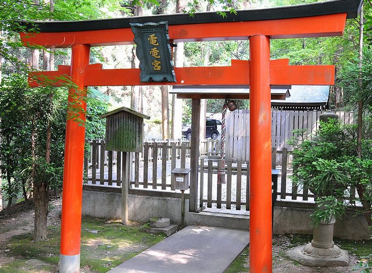 京都にある電波守護ご利益がある神社【法輪寺電電宮】